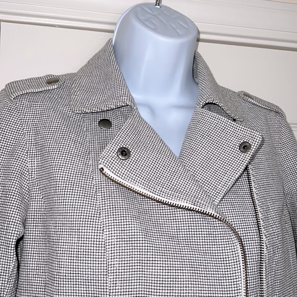 Loft Cropped Moto Jacket (EUC) - Picture 2 of 4